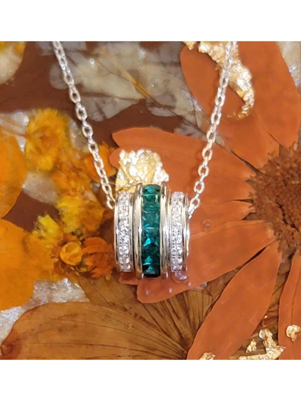 Lab Grown Emerald Ferris Wheel Necklace Sterling Silver S925 NWTs